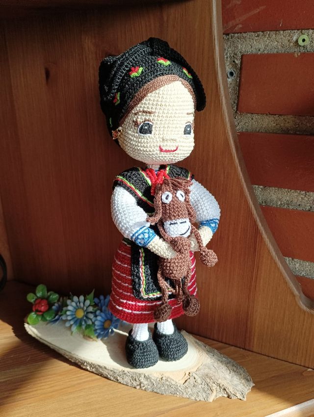 MUÑECA ARTESANAL ZAMORA