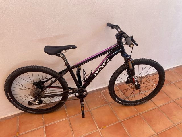 Bicicleta specialized 24”