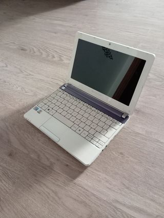 Mini portatil packard bell