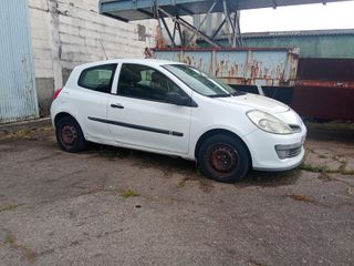 RENAULT CLIO 2006
