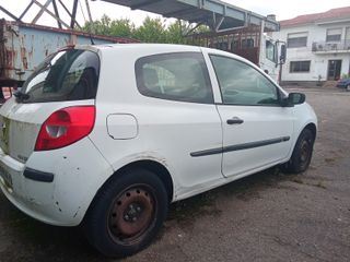 RENAULT CLIO 2006