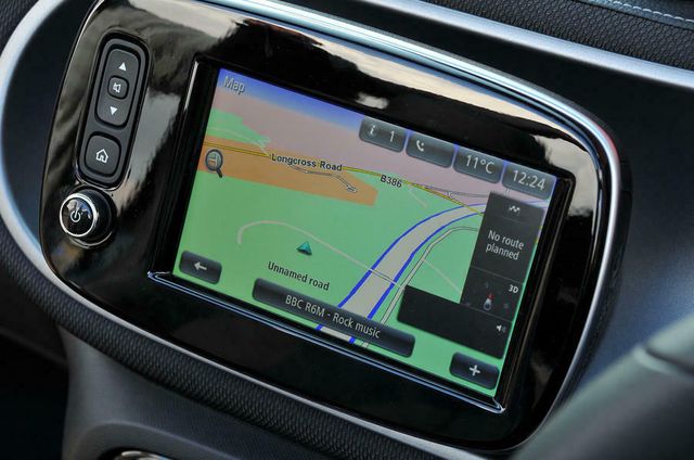 Smart Media-System SD 453 mapas europa 2023-24