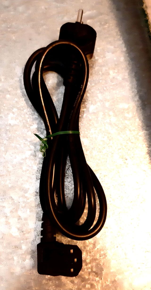 RS PRO IEC C14/Spina Euro tipo C, 2.5 A, 250 V