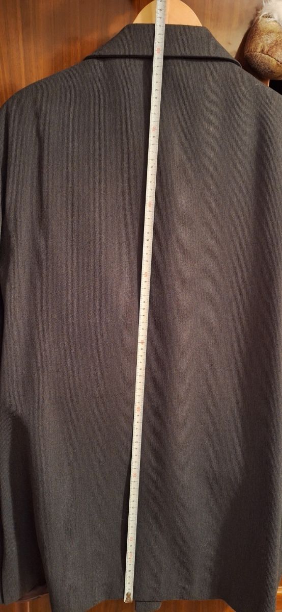 Traje caballero levita