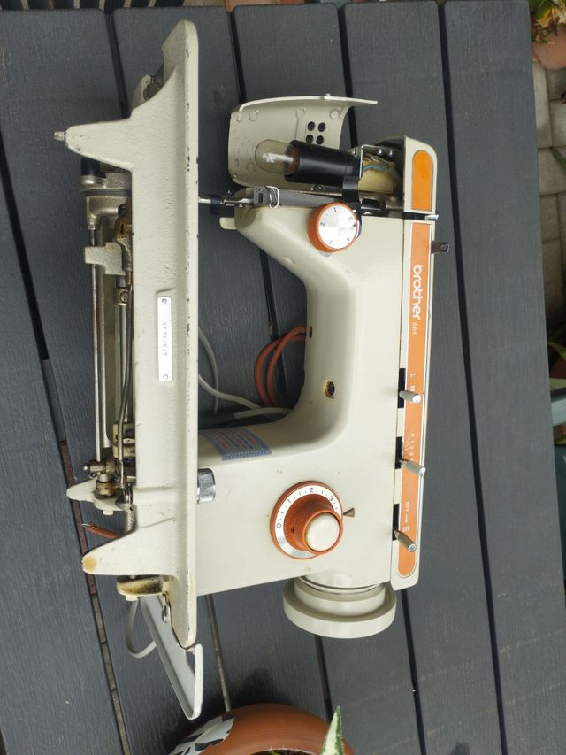 Macchina per cucire Brother 684