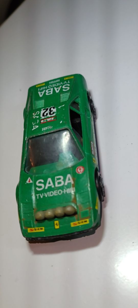 FERRARI 308 GTB 1/43 BURAGO