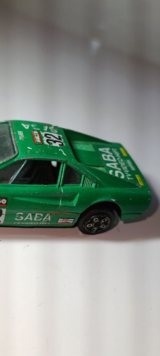 FERRARI 308 GTB 1/43 BURAGO
