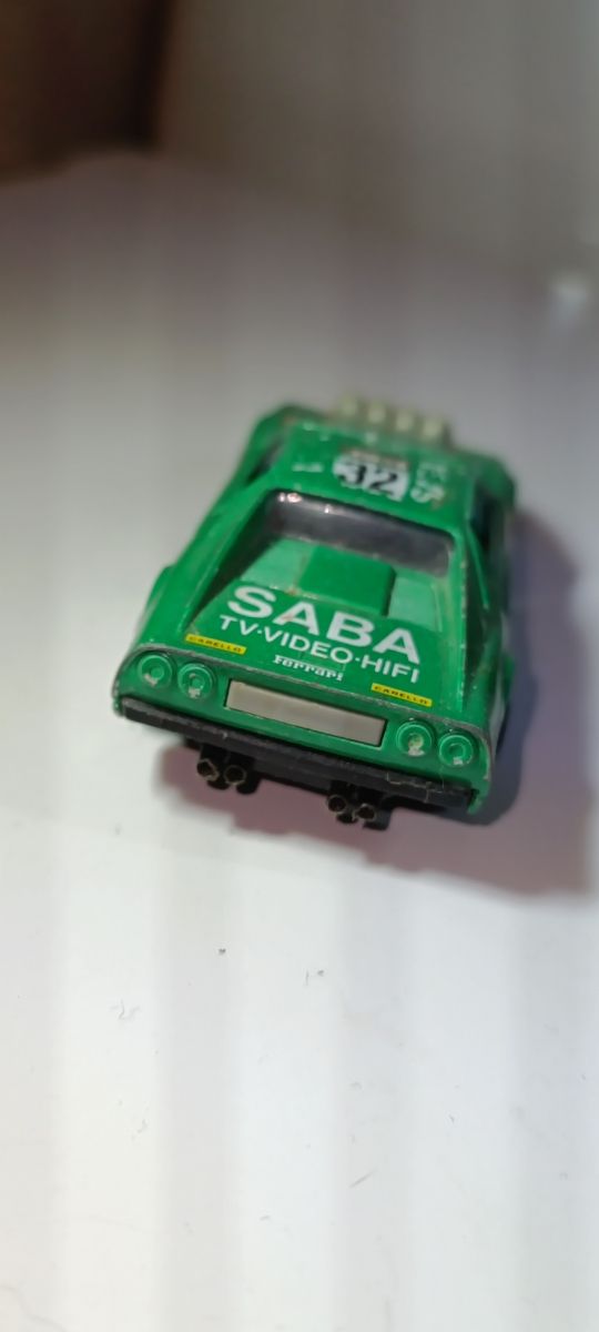 FERRARI 308 GTB 1/43 BURAGO