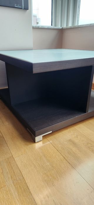 Mesa de centro de wengué y cristal