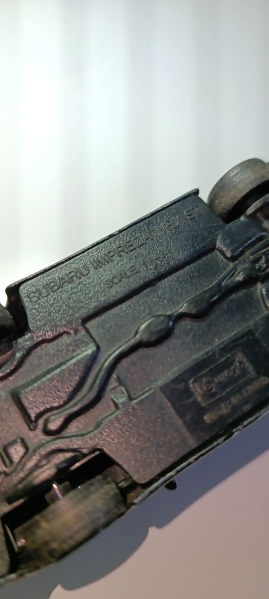 SUBARU IMPREZA WRX STI 1/43 BURAGO