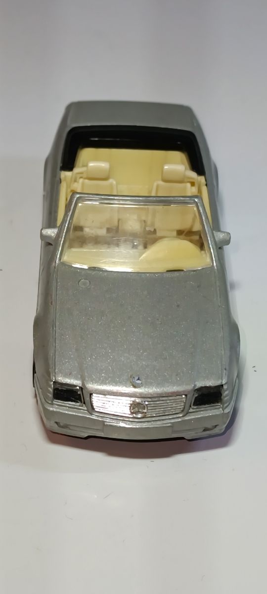 MERCEDES BENZ 300 SL 1/43 BURAGO