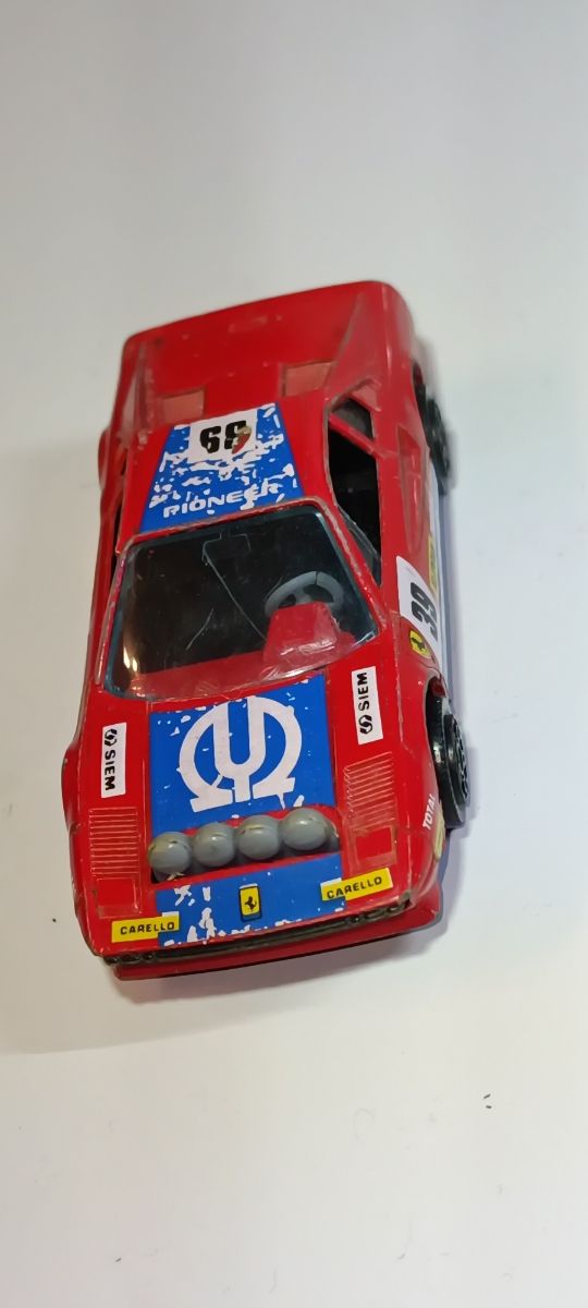 FERRARI 308 GTB 1/43 BURAGO