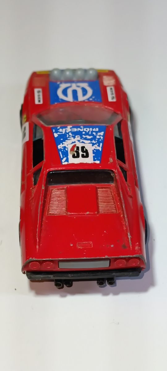 FERRARI 308 GTB 1/43 BURAGO