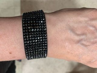 Brazalete Swarovski de cristales negros