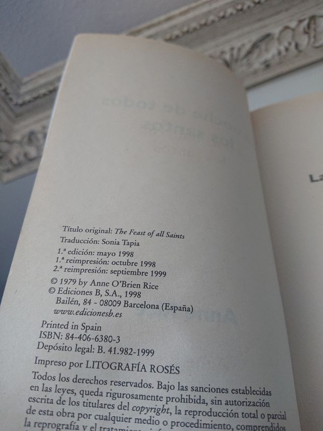 Libro la noche de todos los santos