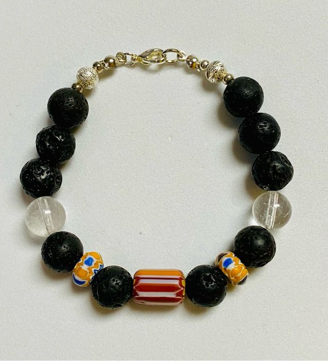 Pulsera de lava y vidrio africano en plata ley 925
