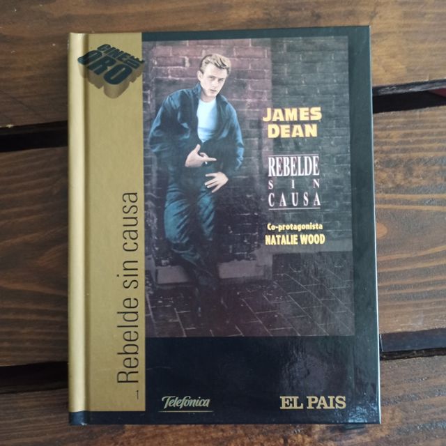 Libro y Dvd cine clásico