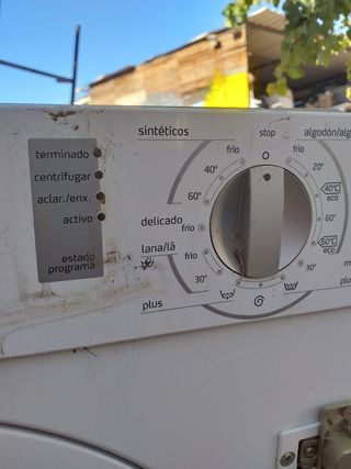 Lavadora de carga frontal BALAY