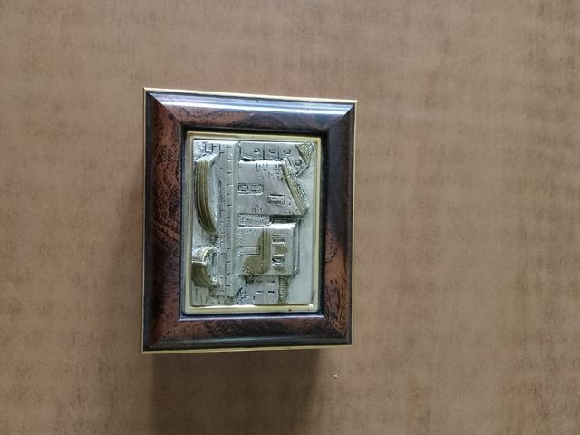 Piccolo portagioie in legno vintage