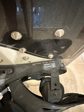 Tabla snow y fijaciones burton