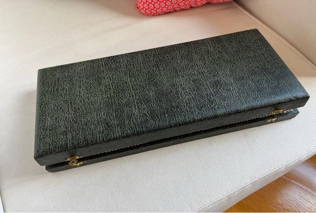 Juego de cubiertos para servir