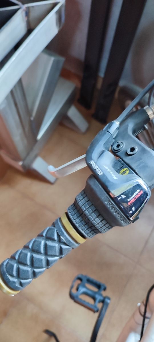 Bicicleta 26 27 paseo y mtb
Perfecto estado