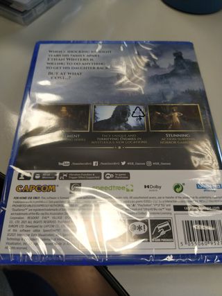 Resident Evil Village UK - PS5 - Nuevo