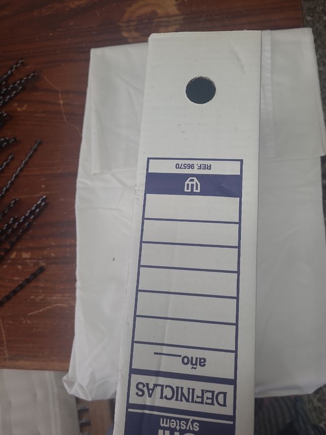 Archivadores uni cartón