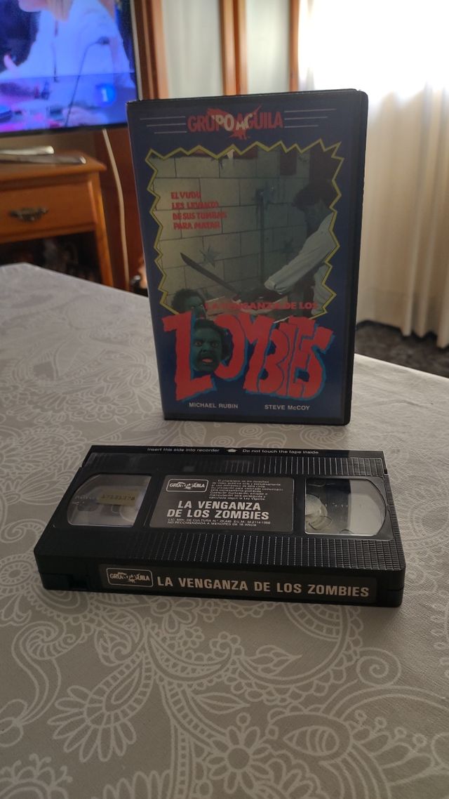 La Venganza De Los Zombies 1987
