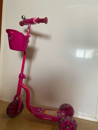 Patinete infantil con ruedines 