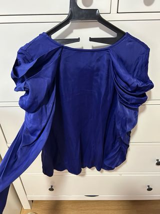 Blusa Azul Eléctrico Zara