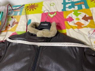 Cazadora hombre piel vuelta.