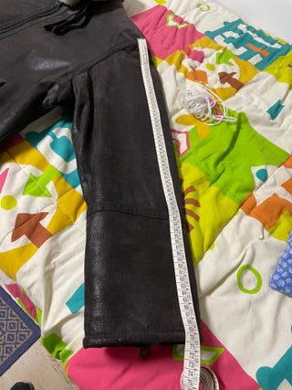 Cazadora hombre piel vuelta.