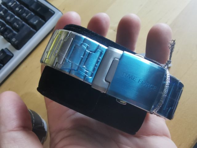 Tres relojes Time Force a estrenar