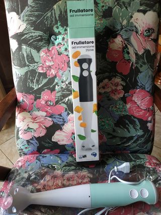 Frullatore ad immersione nuovo