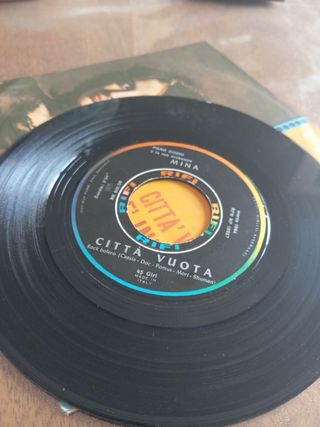Due dischi vinile45 giri Mina1964
