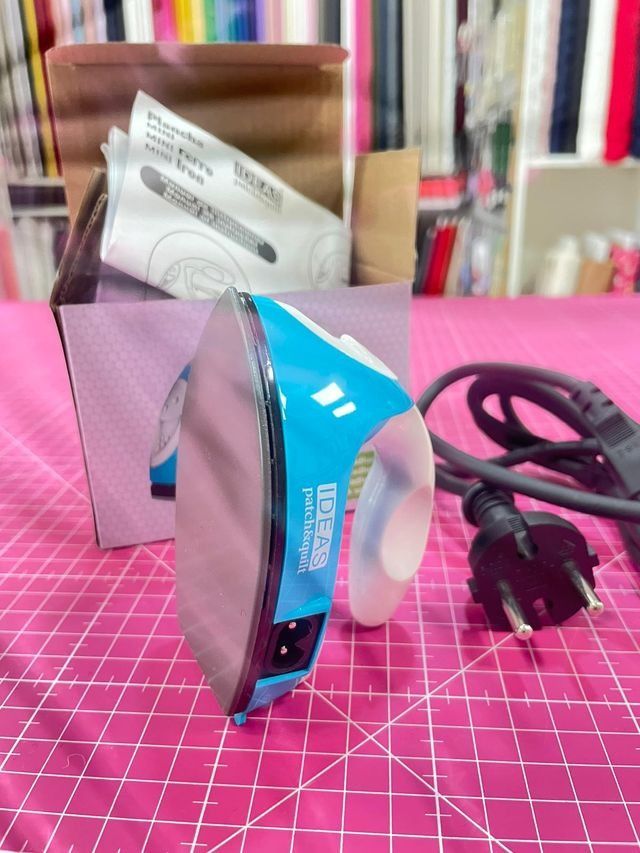 Plancha s/vapor 25W mini + SET Portaminas