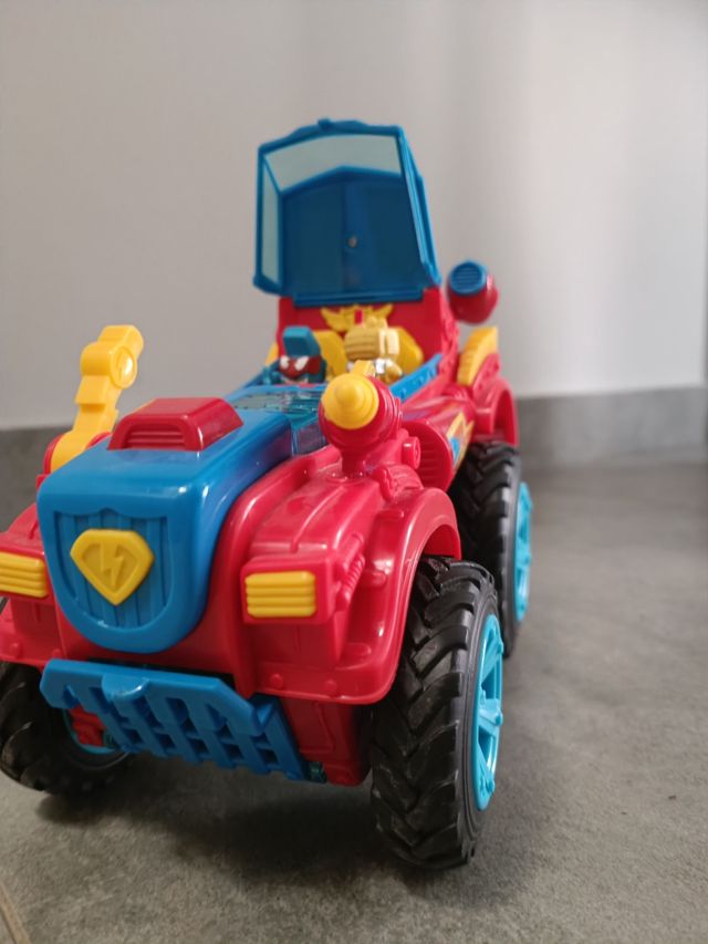 Superthings. PlaySet Héroe Truck