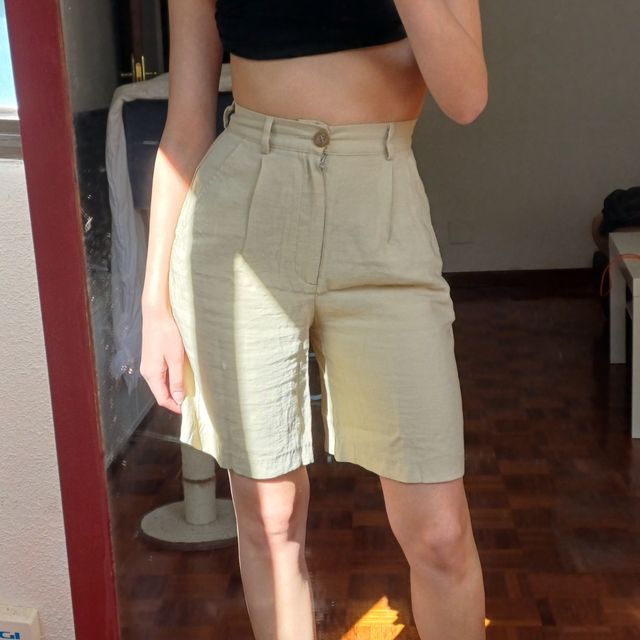 Bermuda beige Pull & Bear