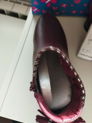 Botines SIN estrenar talla 36