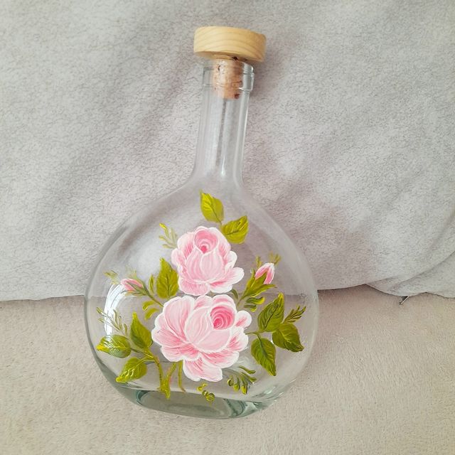 Bottiglia vintage dipinta a mano