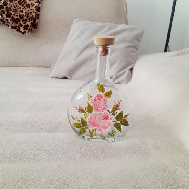 Bottiglia vintage dipinta a mano