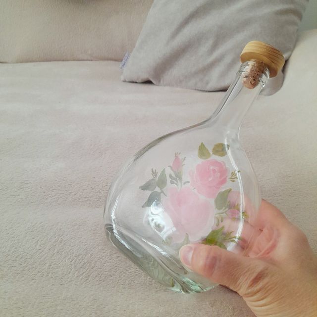 Bottiglia vintage dipinta a mano