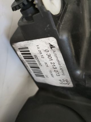 ✅FARO DELANTERO IZQUIERDO PEUGEOT 407 Xenon