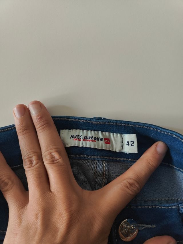 Jeans da bambina taglia 42