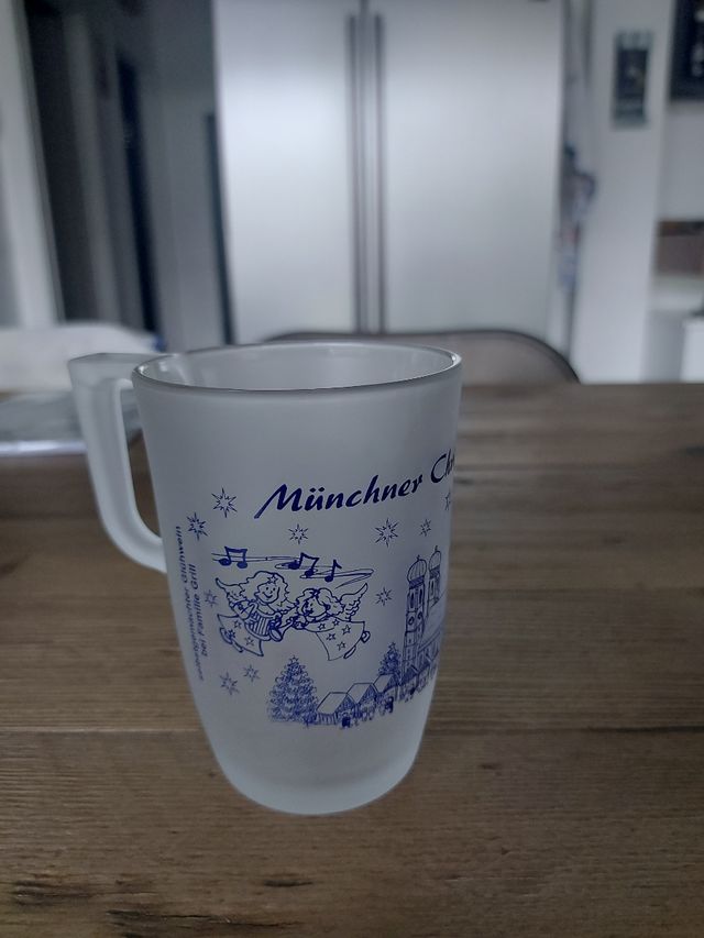 Tazze dei mercatini di Natale Europa nuove