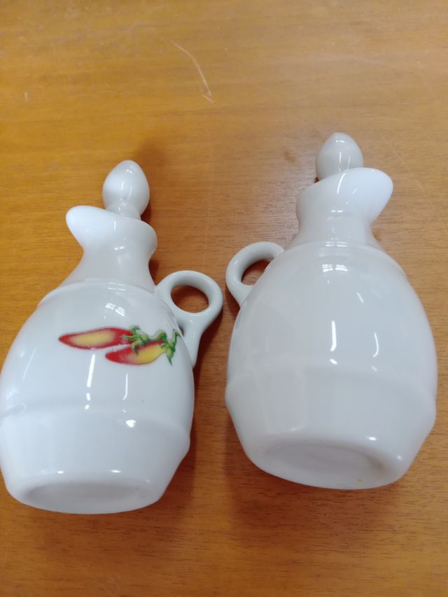 Conjunto de 2 galheteiros