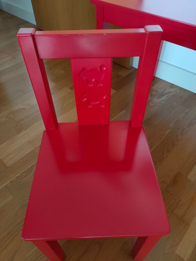 Mesa y silla infantil Ikea