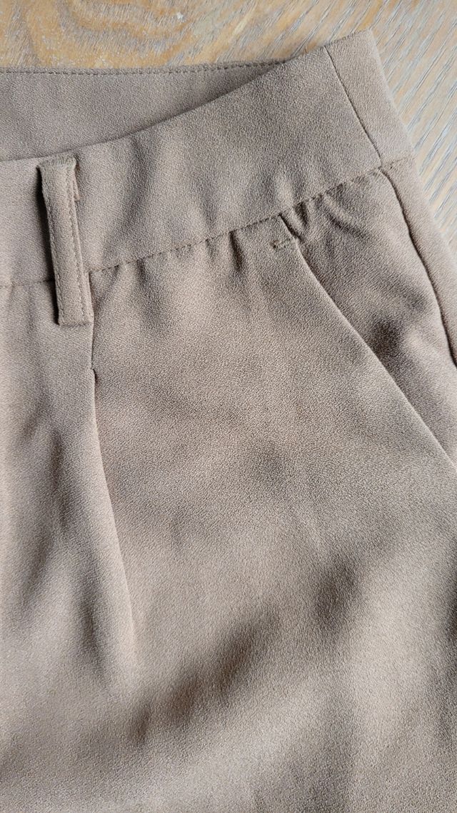 Stradivarius pantalón pinzas vestir