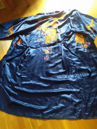 Kimono bordado de China